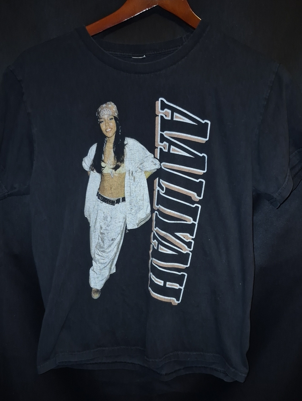 Aaliyah Graphic T Shirt BLACK IN COLOR SIZE LARGE